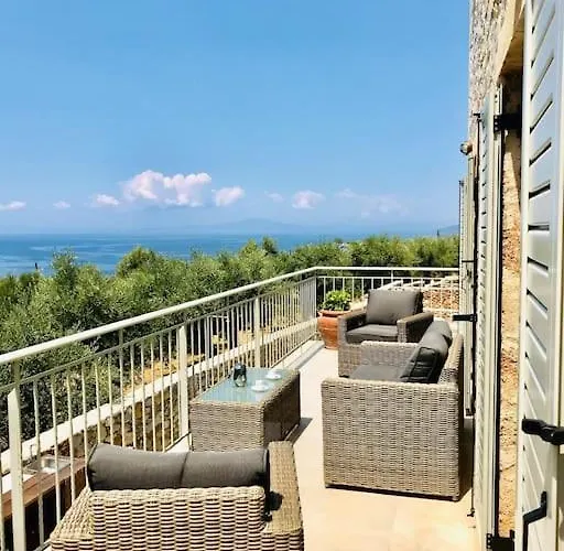 Family Sea View With Private Pool Βίλα