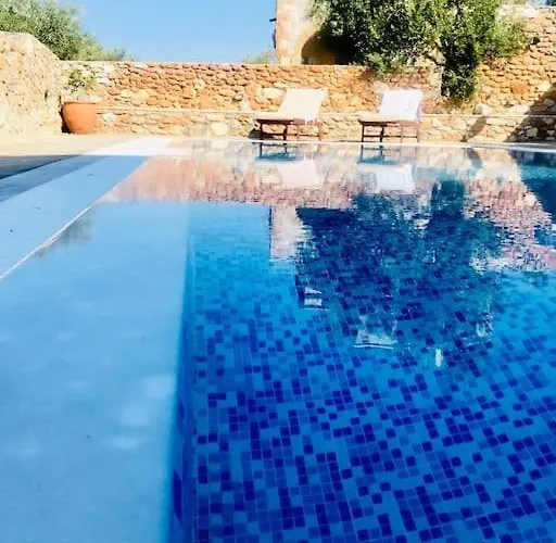 Family Sea View With Private Pool Villa *