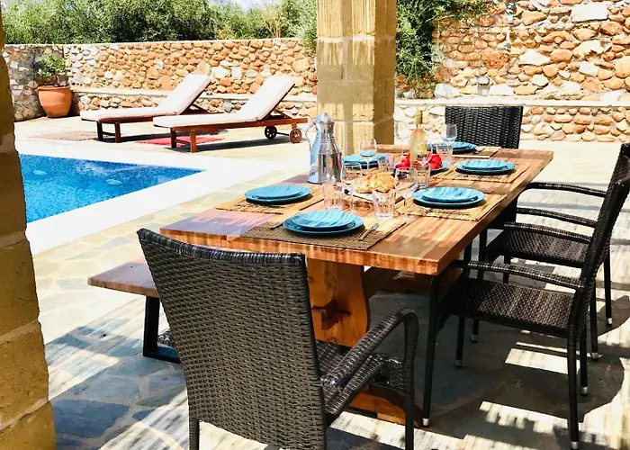 Βίλα Family Sea View With Private Pool